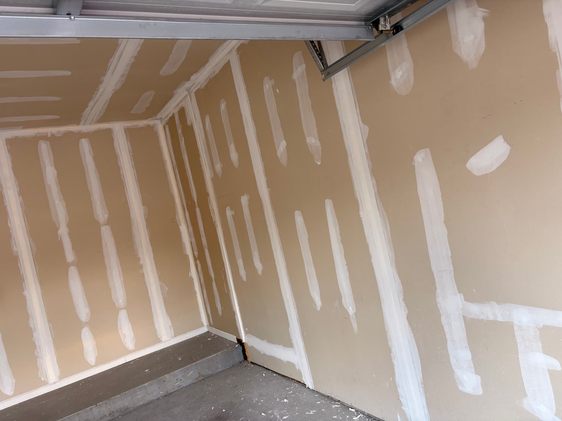 Gallery photos for Garage Drywall Repair and Fresh Paint Earns a 5-Star Review: Image #2