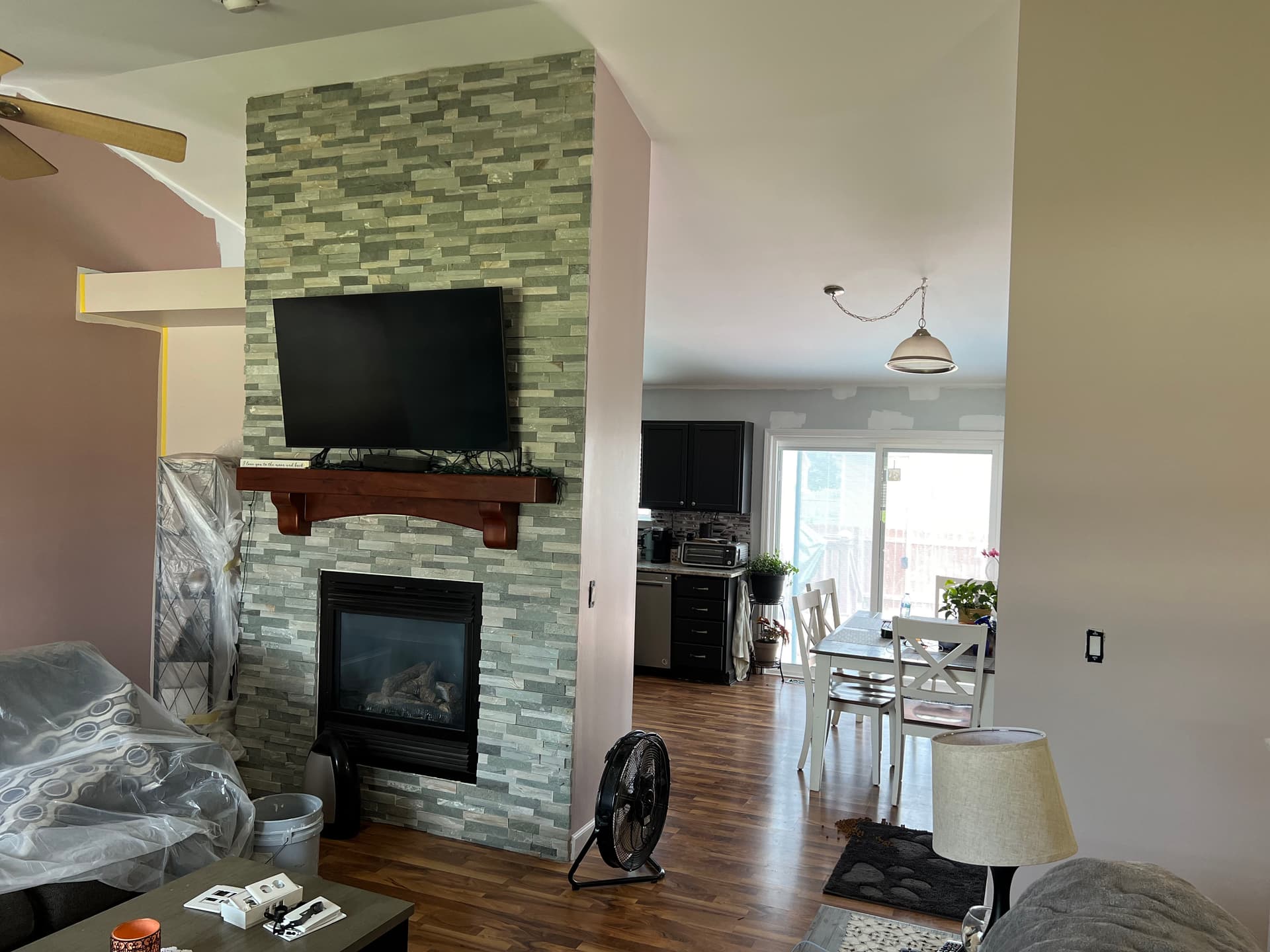 Gallery photos for Fresh Ceiling, New Wall Color, and a Standout Accent Wall: Image #8