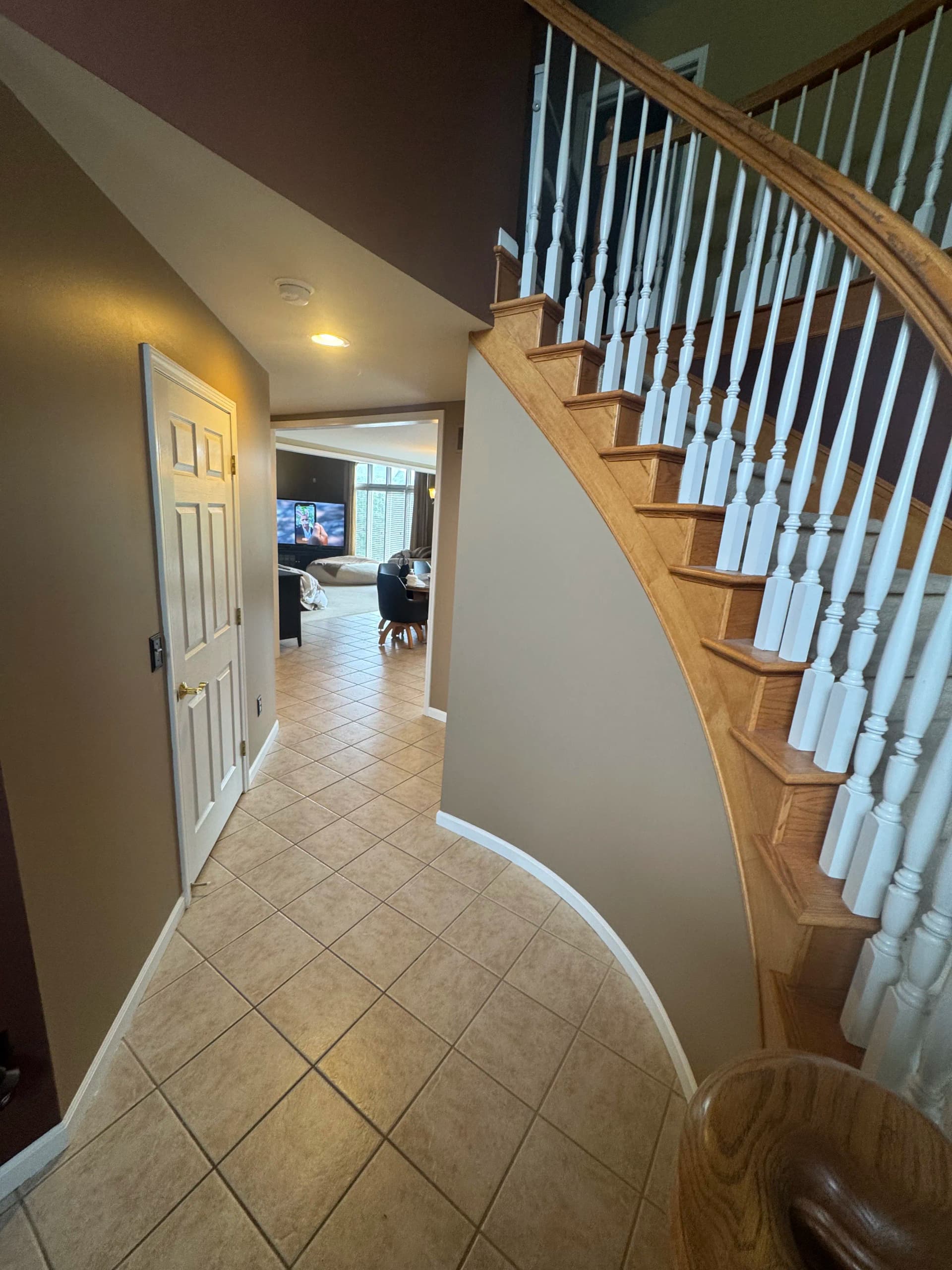 Gallery photos for Dark Walls Gone - Whole-Home Color Overhaul Done Right: Image #7