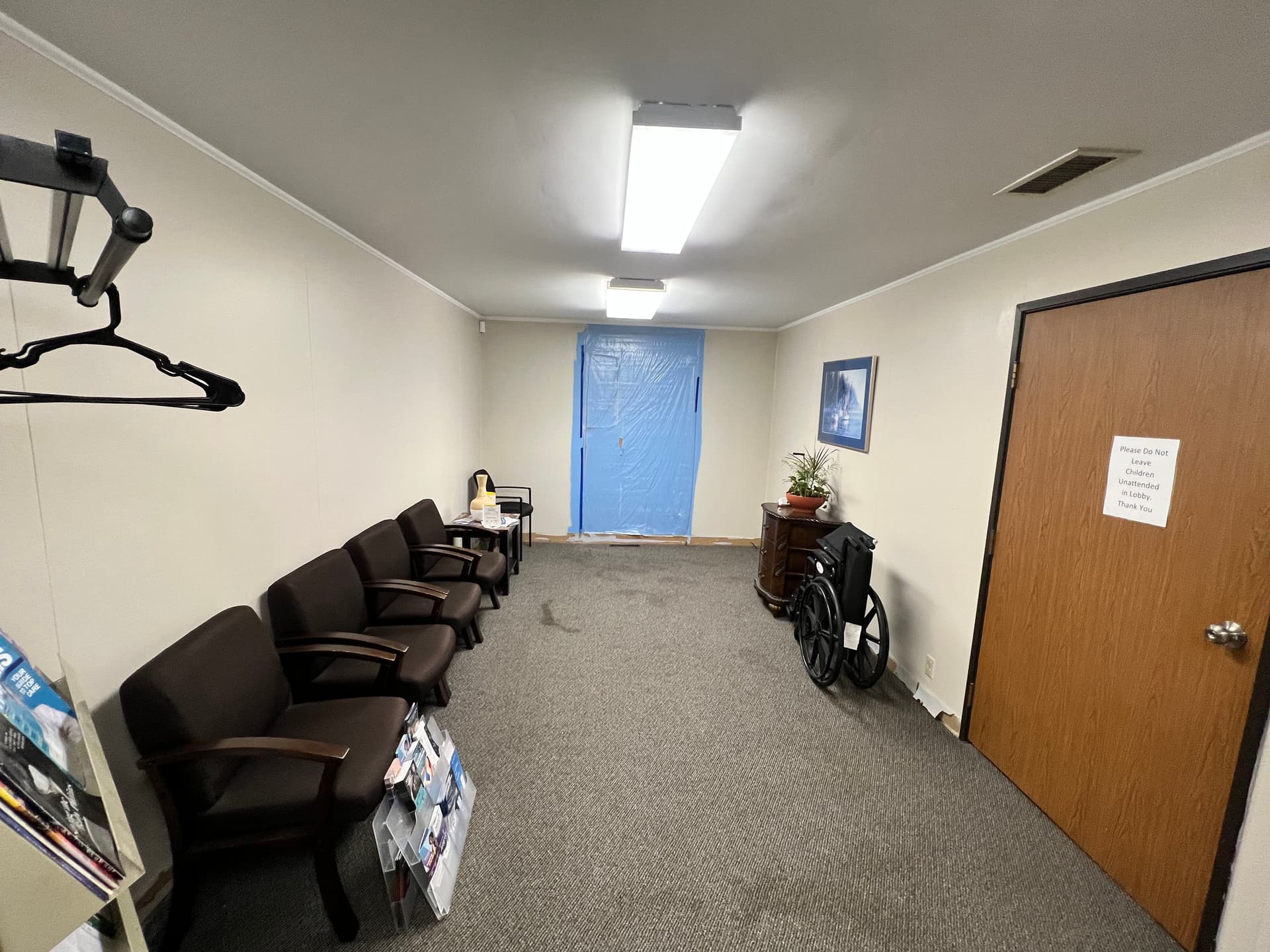 Gallery photos for Doctor's Office Gets a Full Color Change with Sherwin-Williams Emerald: Image #3