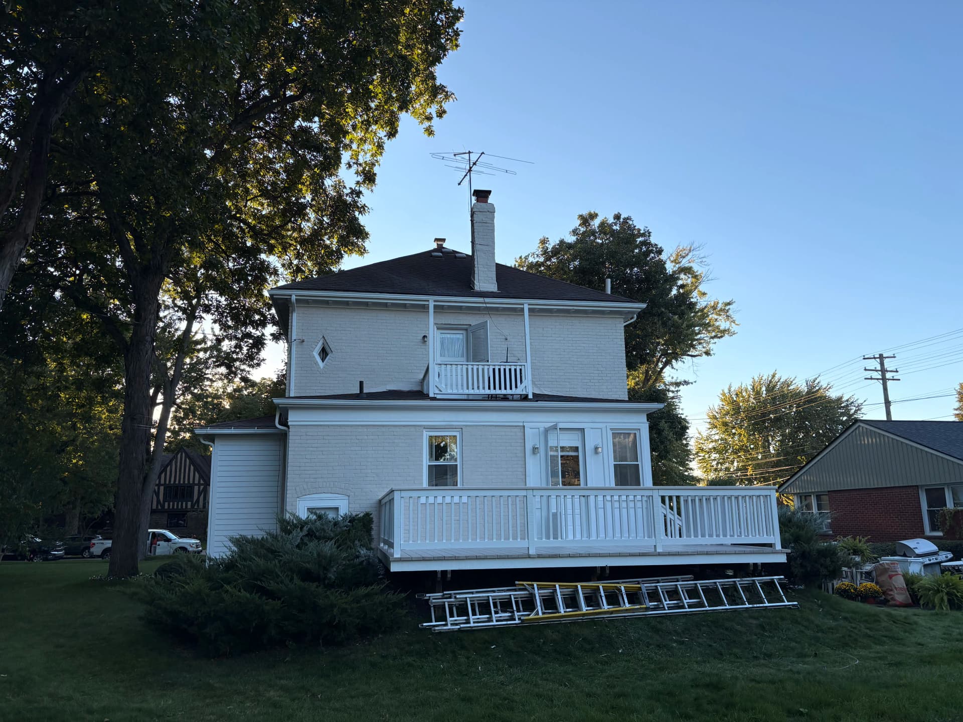 Gallery photos for Full Exterior Brick Home and Deck Paint Overhaul: Image #7
