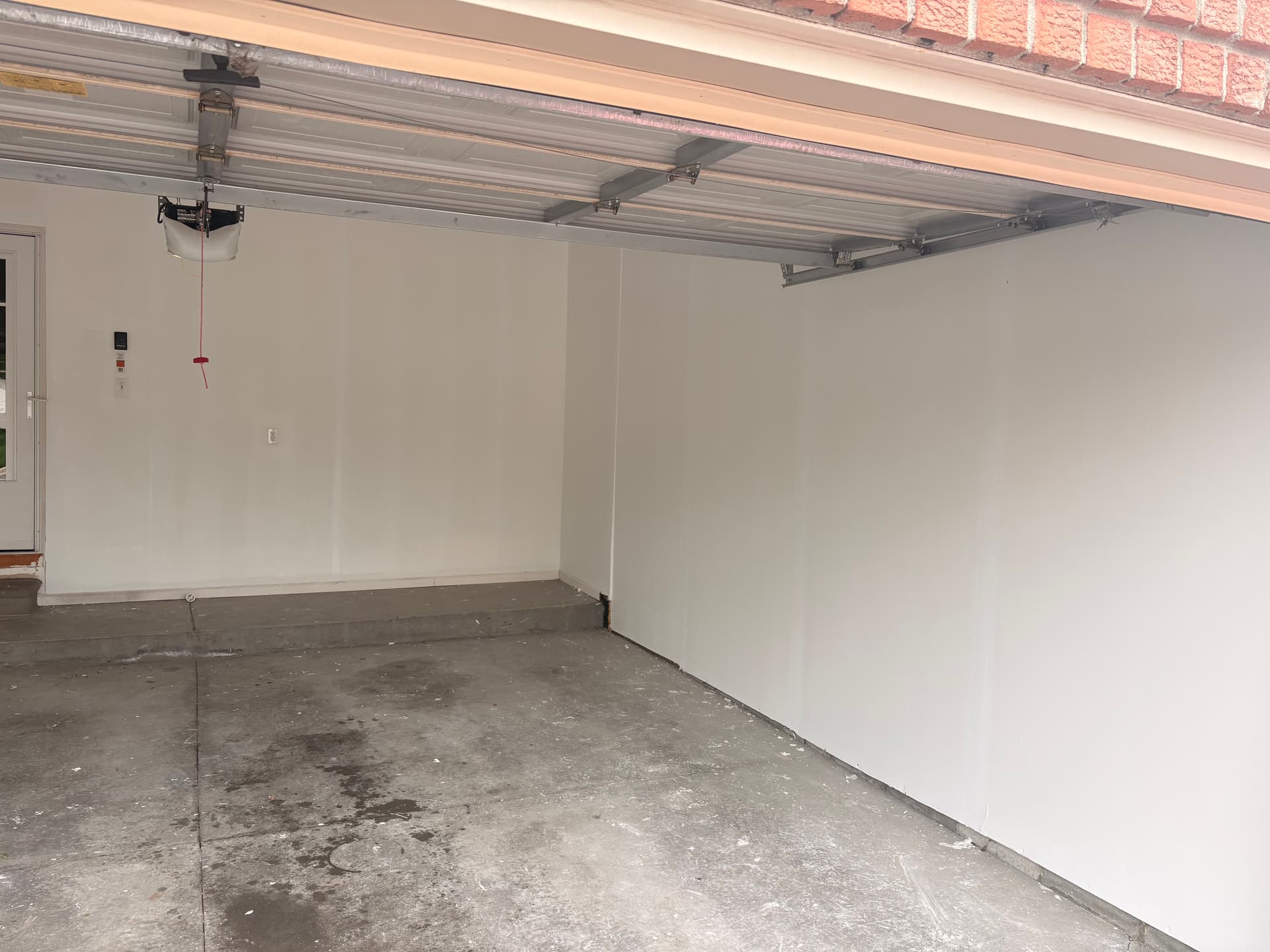 Gallery photos for Garage Drywall Repair and Fresh Paint Earns a 5-Star Review: Image #4