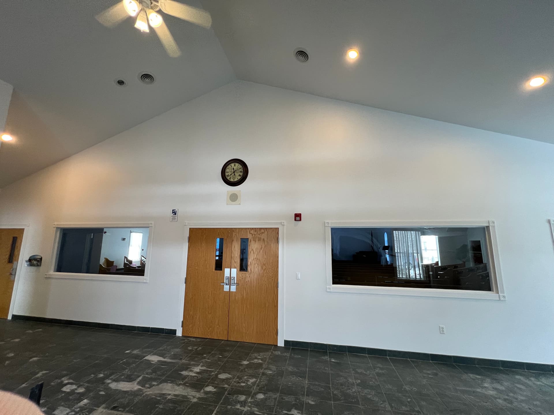 Gallery photos for High Ceiling Leak Damage Repaired and Repainted Clean: Image #5