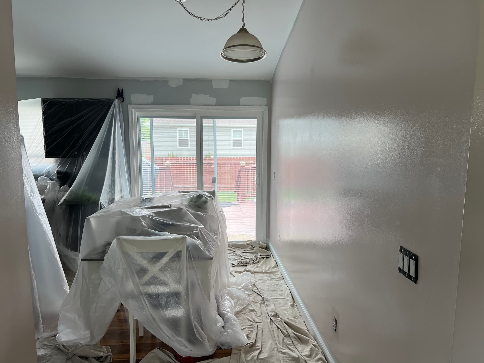 Gallery photos for Fresh Ceiling, New Wall Color, and a Standout Accent Wall: Image #4