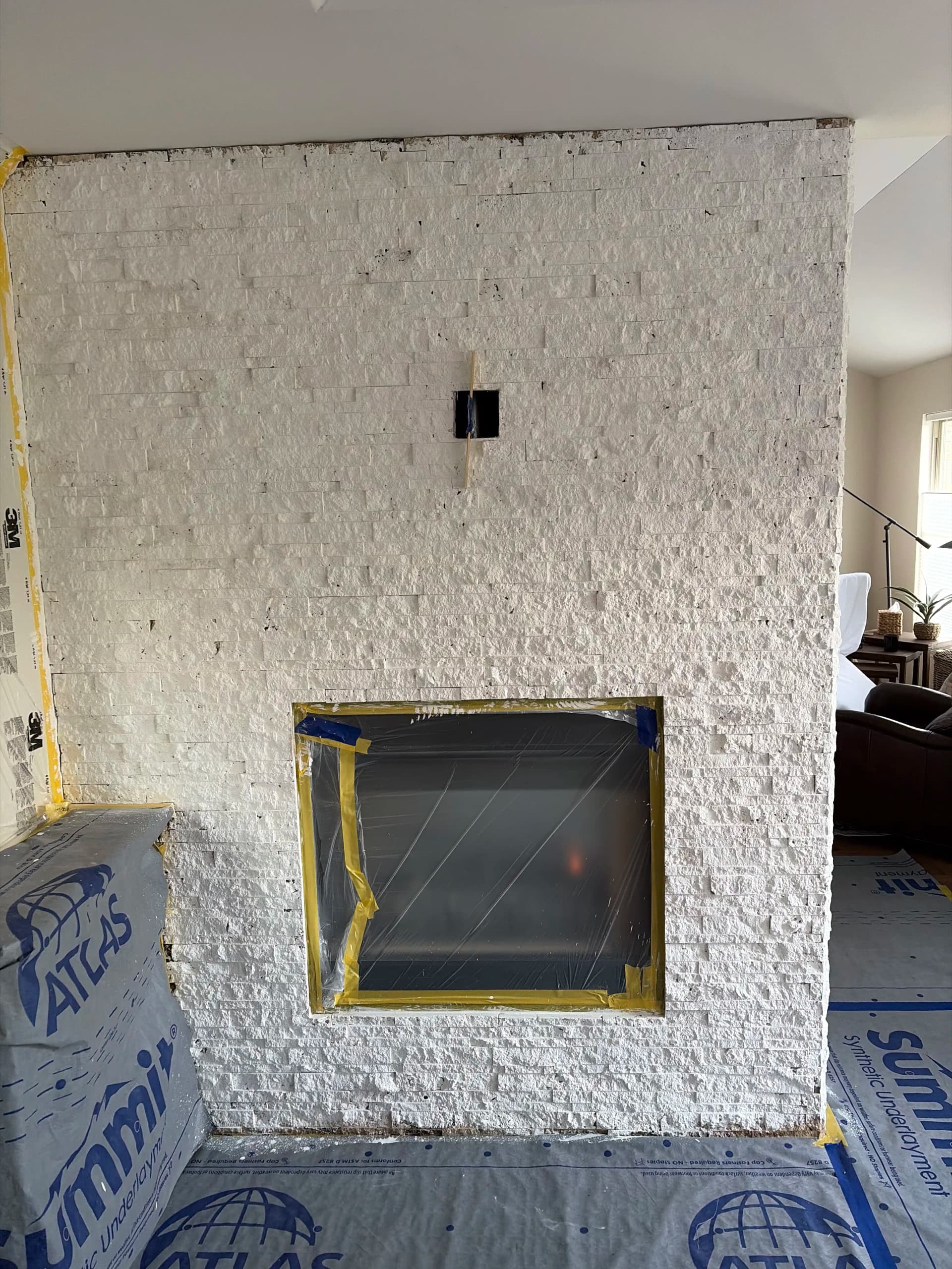 Gallery photos for Stone Fireplace Gets a Clean White Makeover: Image #7
