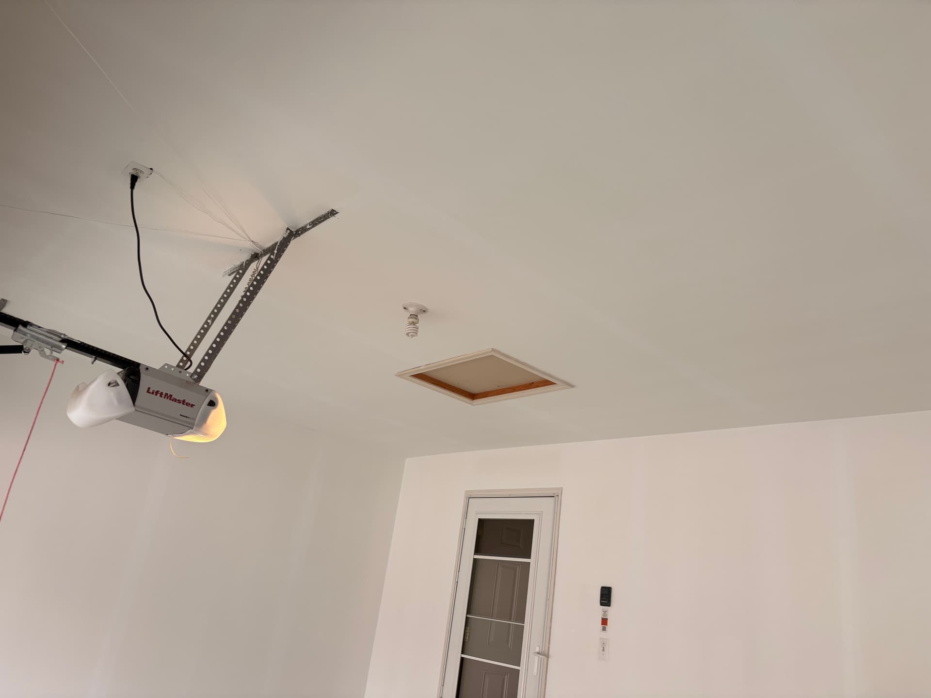 Gallery photos for Garage Drywall Repair and Fresh Paint Earns a 5-Star Review: Image #5