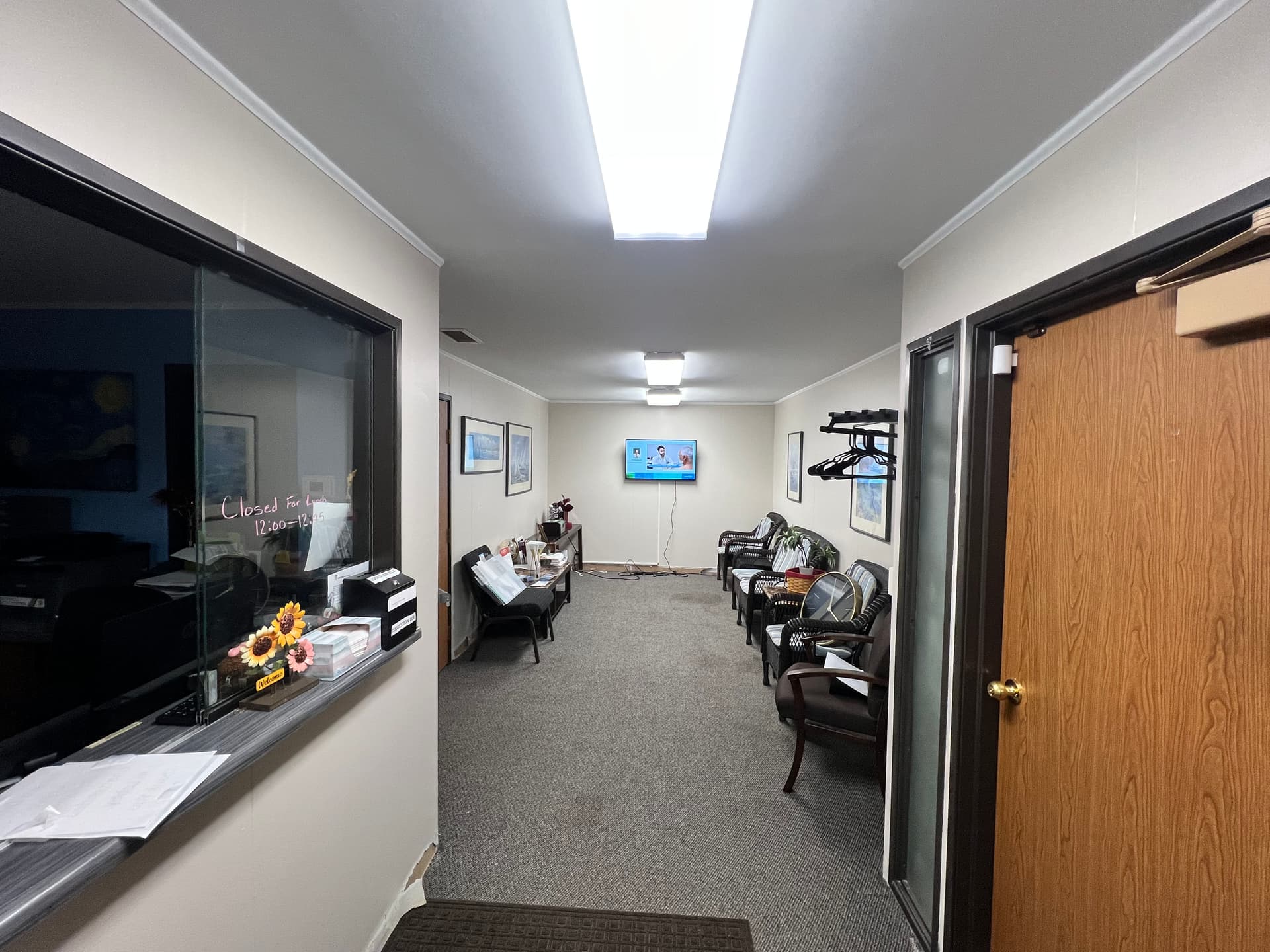 Gallery photos for Doctor's Office Gets a Full Color Change with Sherwin-Williams Emerald: Image #5