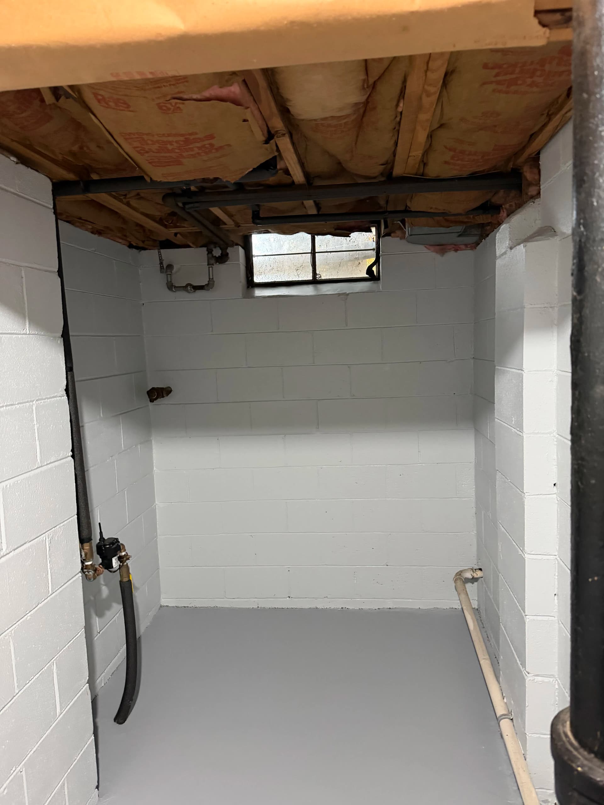 Gallery photos for This Basement Went from Grim to Clean with Fresh Paint: Image #8