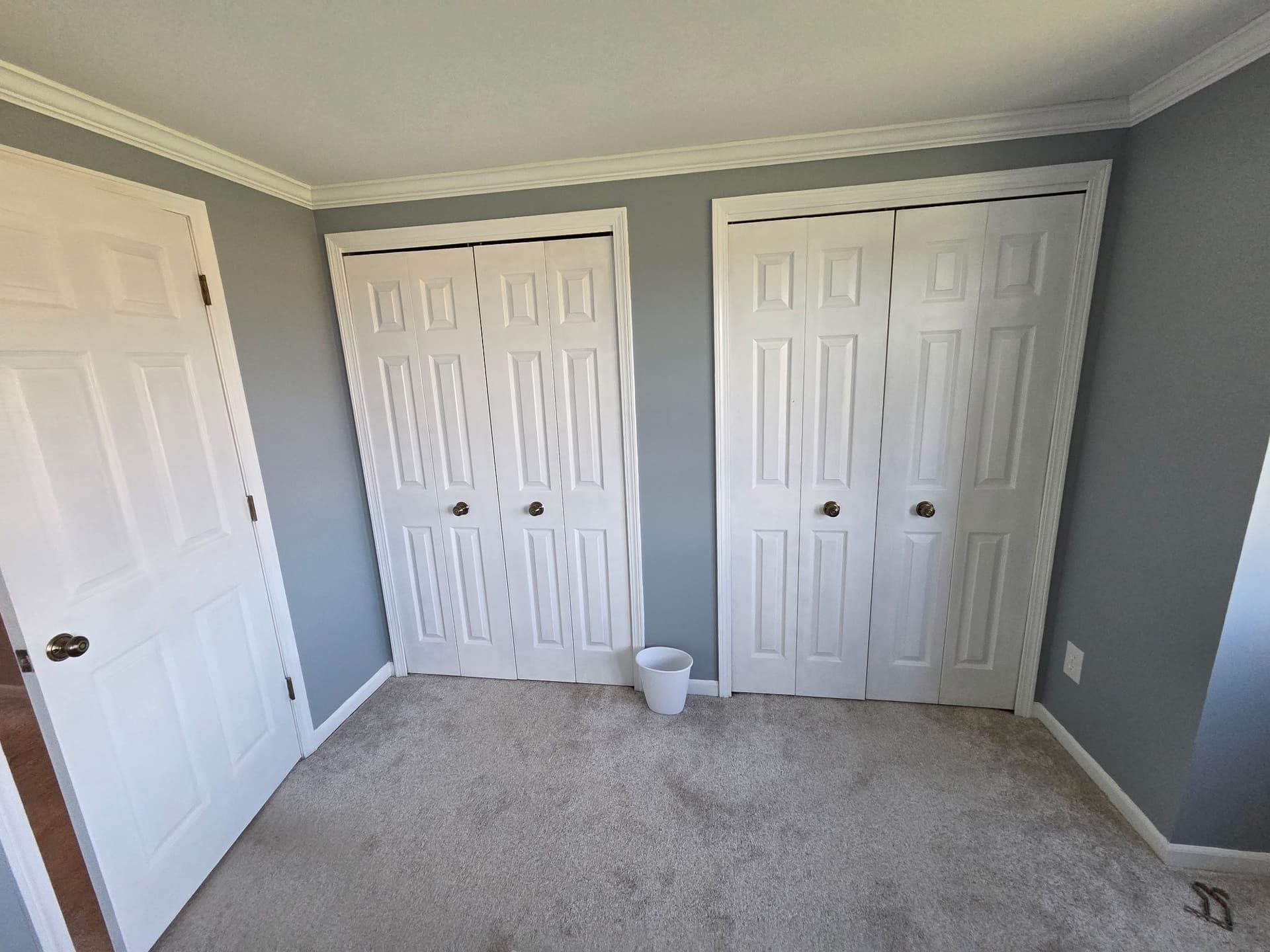 Fresh Paint and Clean Finishes Across Multiple Rooms