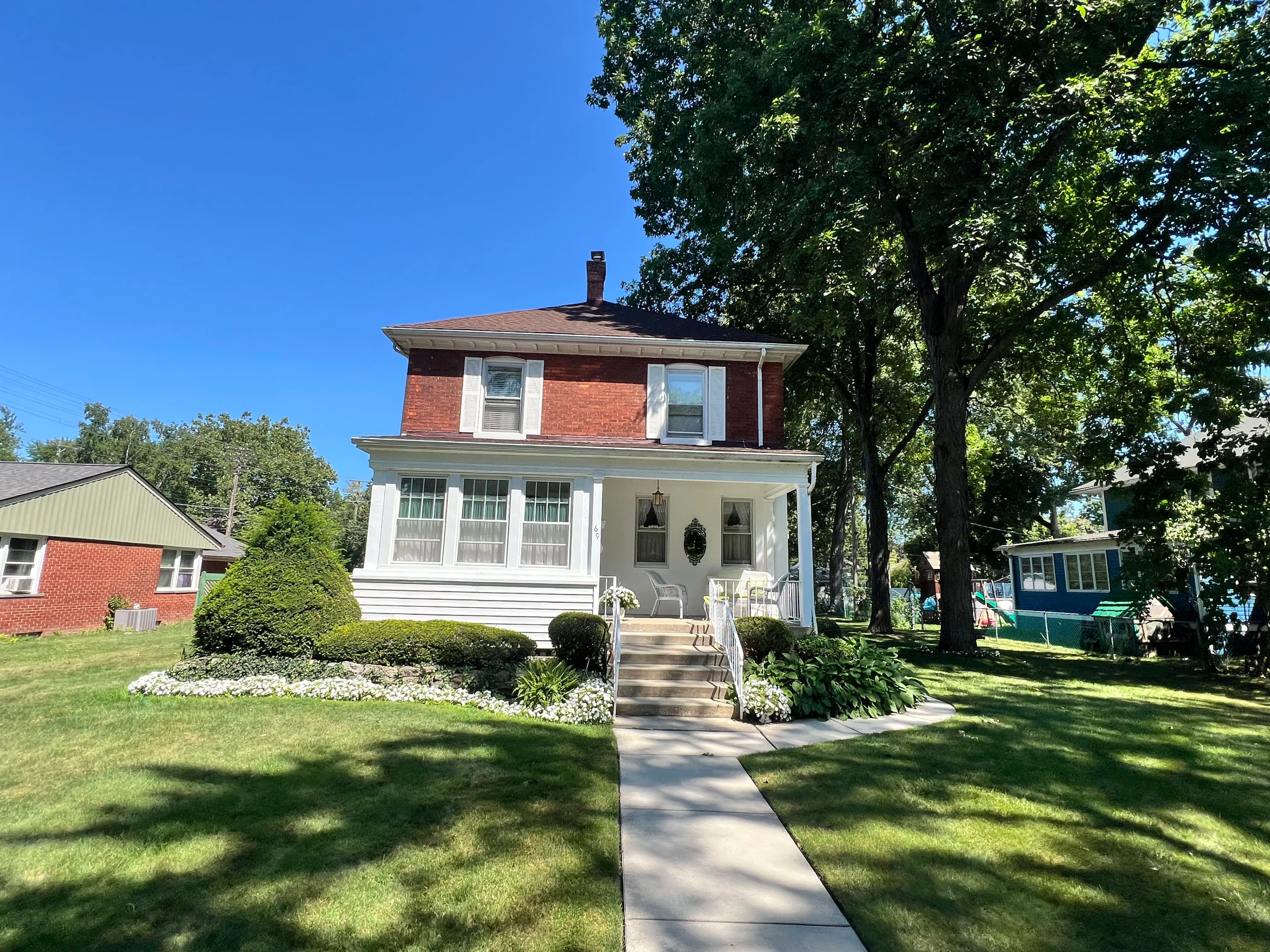 Project Full Exterior Brick Home and Deck Paint Overhaul image
