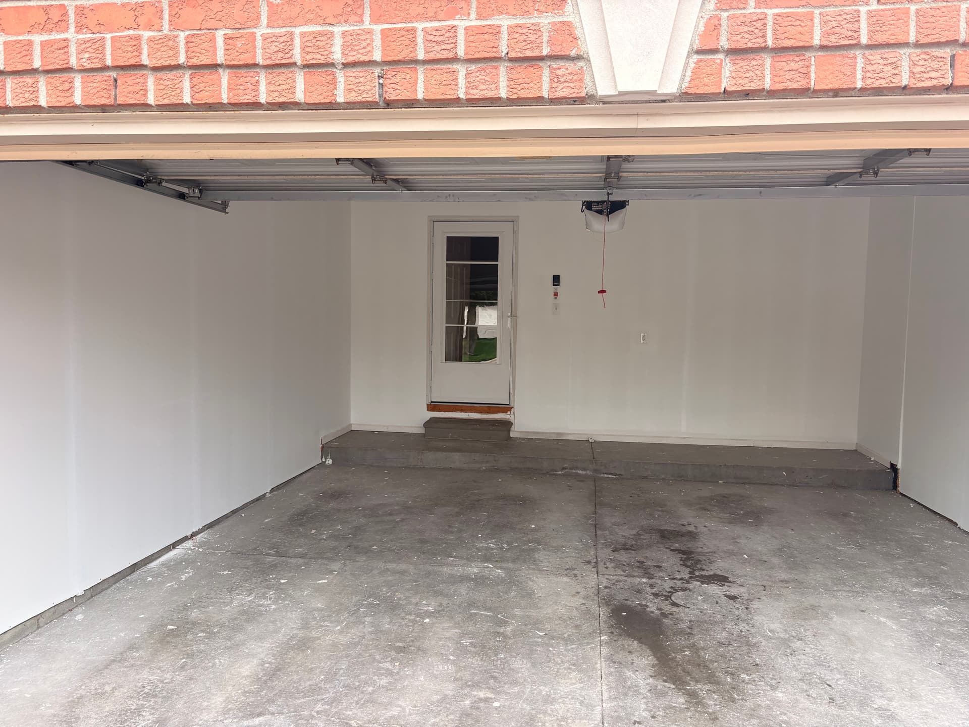 Gallery photos for Garage Drywall Repair and Fresh Paint Earns a 5-Star Review: Image #7