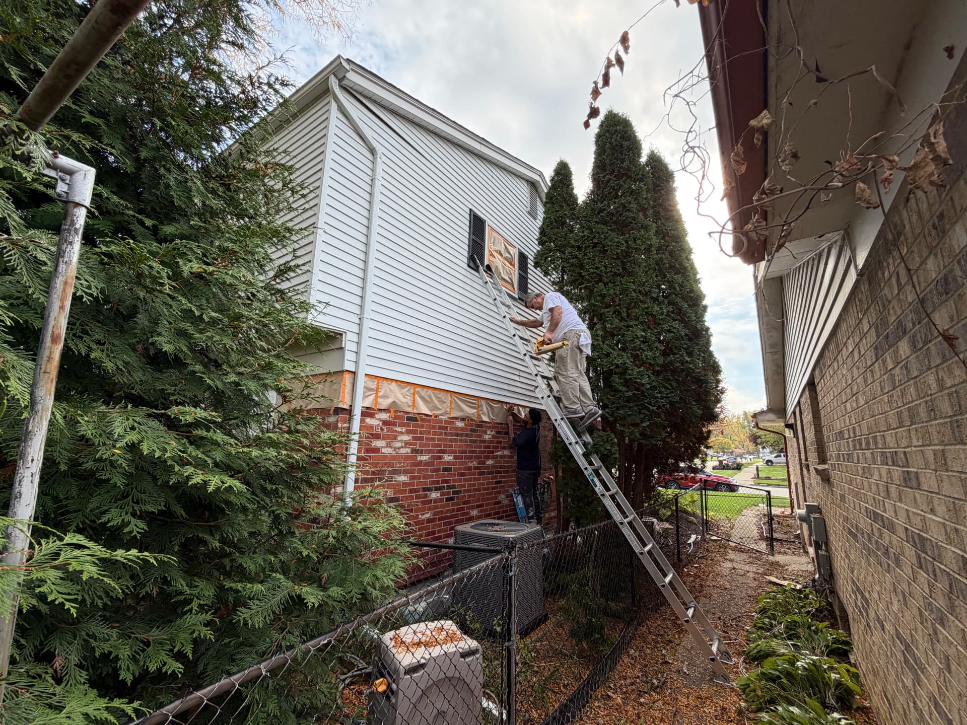 Gallery photos for 2 Guys, 2 Days - Full Exterior Painting on a Two-Story Home: Image #2