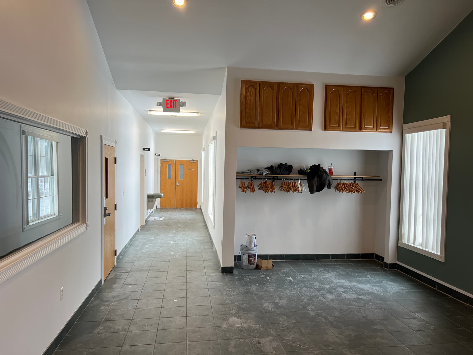 Gallery photos for High Ceiling Leak Damage Repaired and Repainted Clean: Image #6