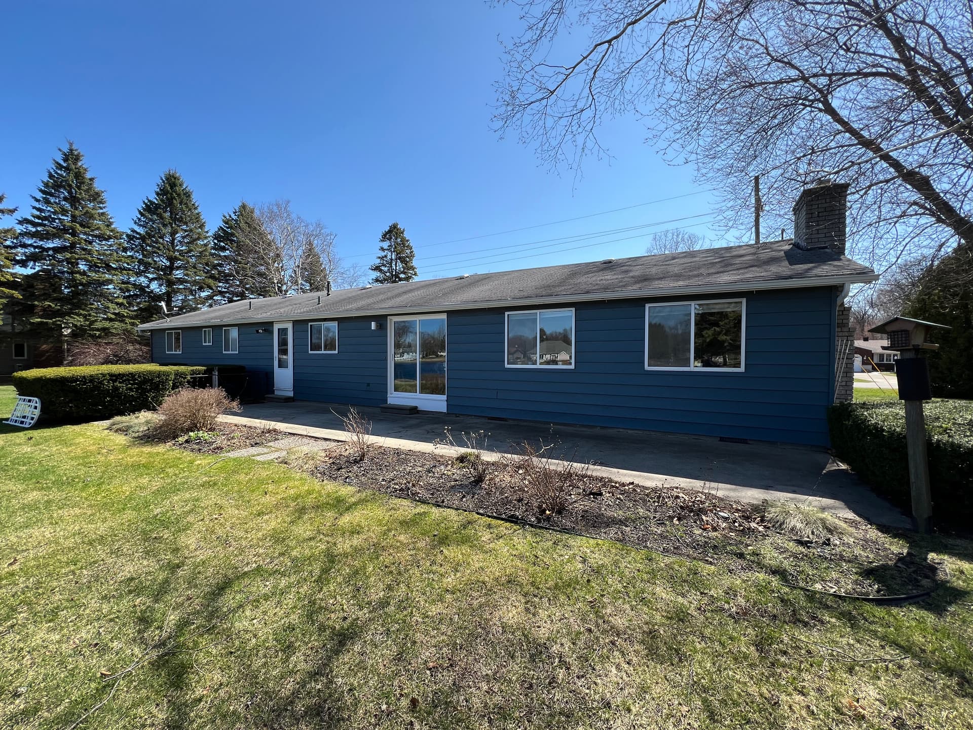 Gallery photos for Vinyl Siding Exterior Paint Job Done Right: Image #1