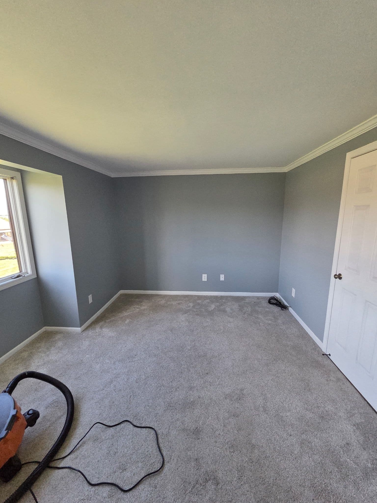 Gallery photos for Fresh Paint and Clean Finishes Across Multiple Rooms: Image #2