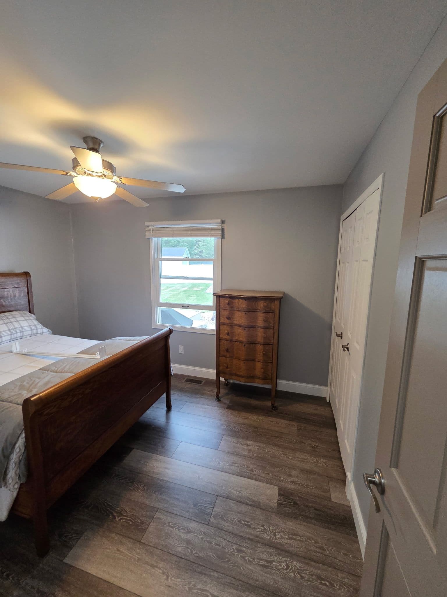 Gallery photos for Full Interior Paint Job Done Right - Every Room: Image #5