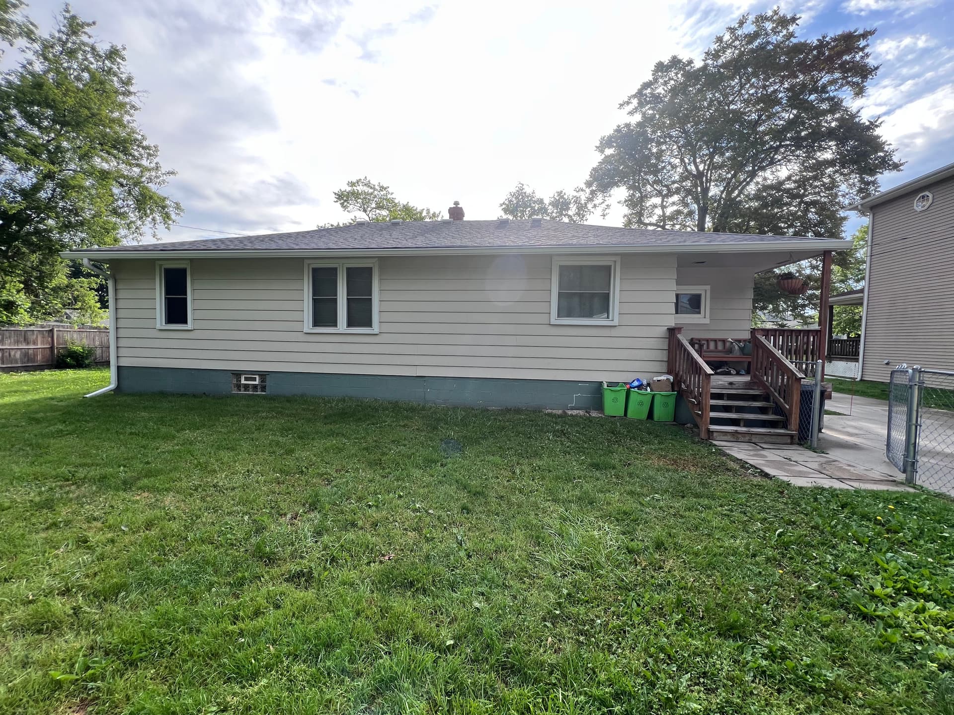 Gallery photos for Before and After Exterior Painting on a Ranch-Style Home: Image #4