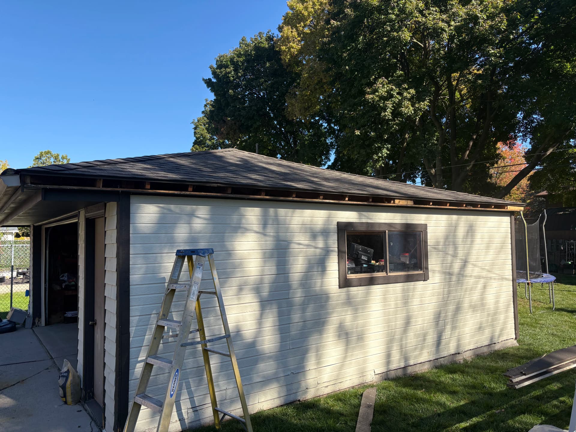 Gallery photos for Full Exterior Color Change on a Two-Story Home and Garage: Image #3