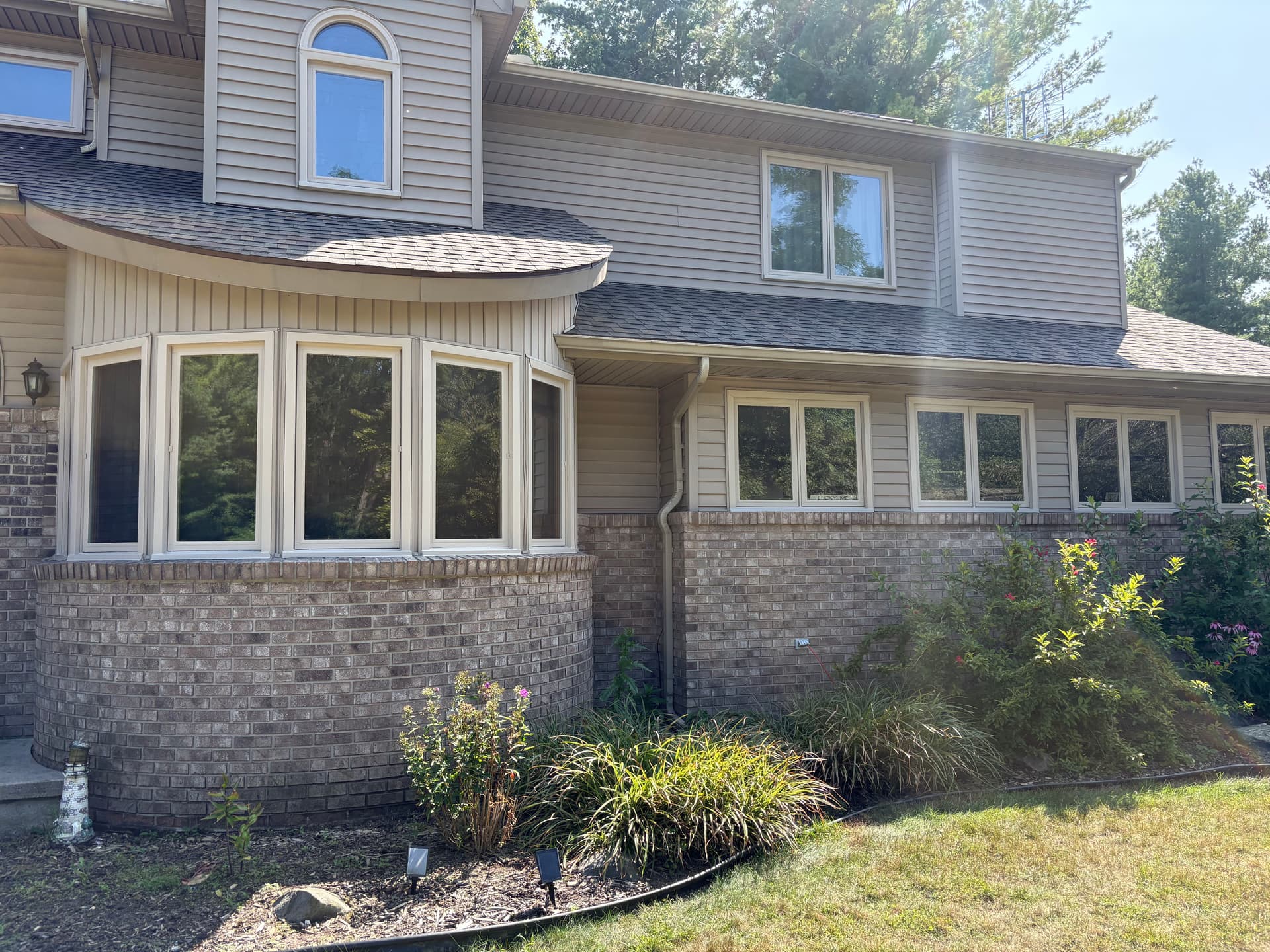 Gallery photos for Window Trim Refresh That Makes the Whole House Pop: Image #7