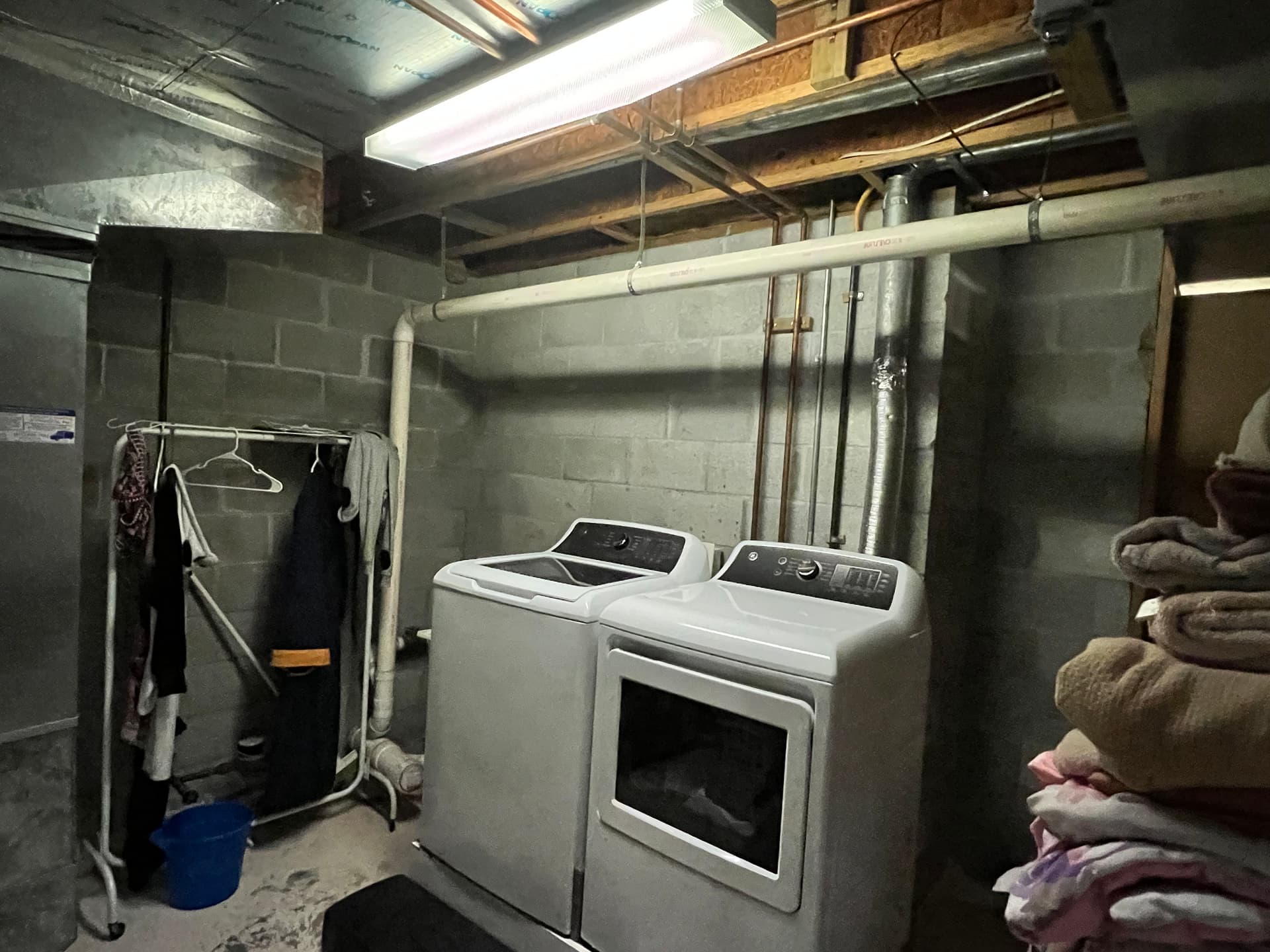 Gallery photos for Basement Flood Damage Repair - Drywall and Block Wall Painting: Image #4