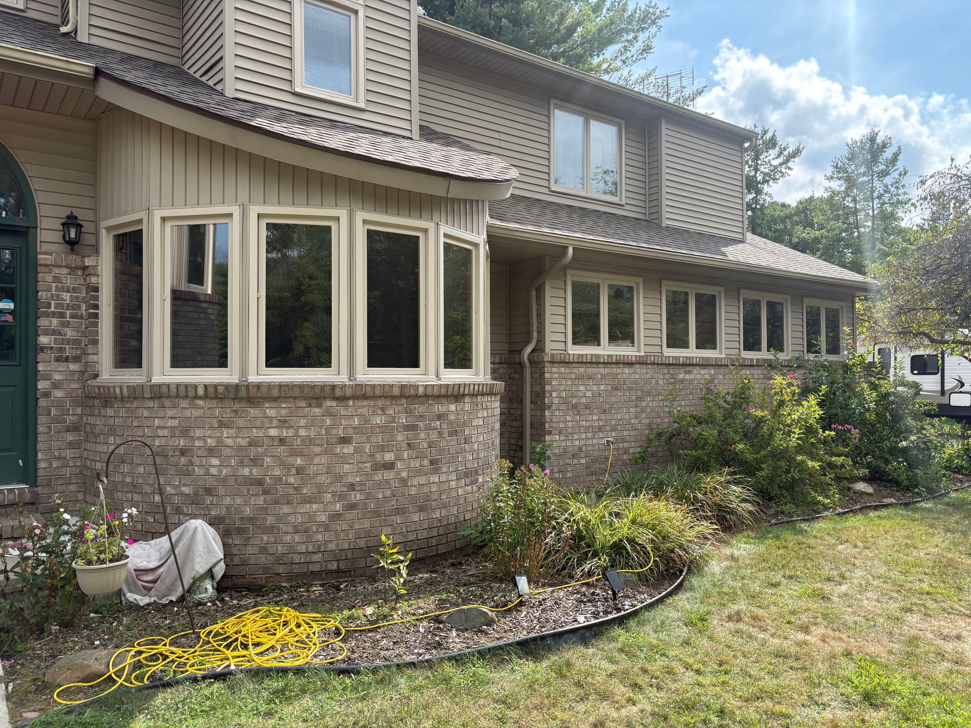 Gallery photos for Window Trim Refresh That Makes the Whole House Pop: Image #9