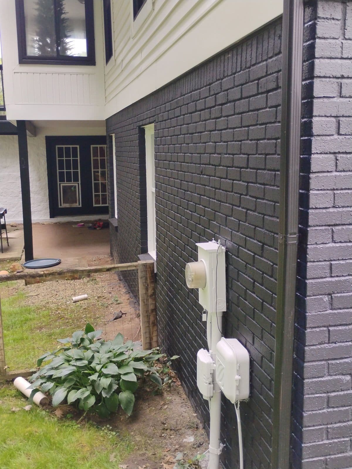 Gallery photos for White Siding, Black Brick, Fresh Deck - Full Home Exterior Repaint: Image #4