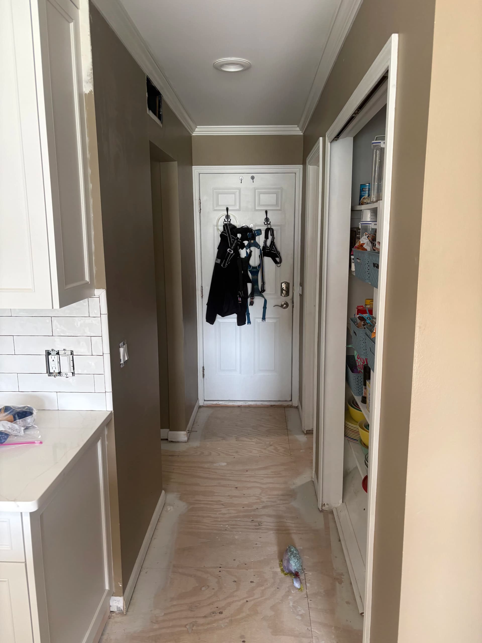 Gallery photos for Fresh Color Across an Entire Home Interior: Image #4