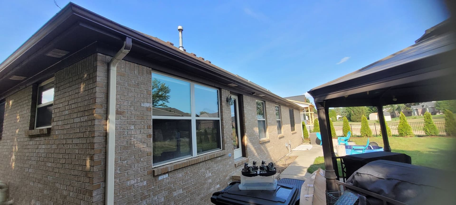 Gallery photos for Exterior Color Change That Completely Shifts a Home's Look: Image #5