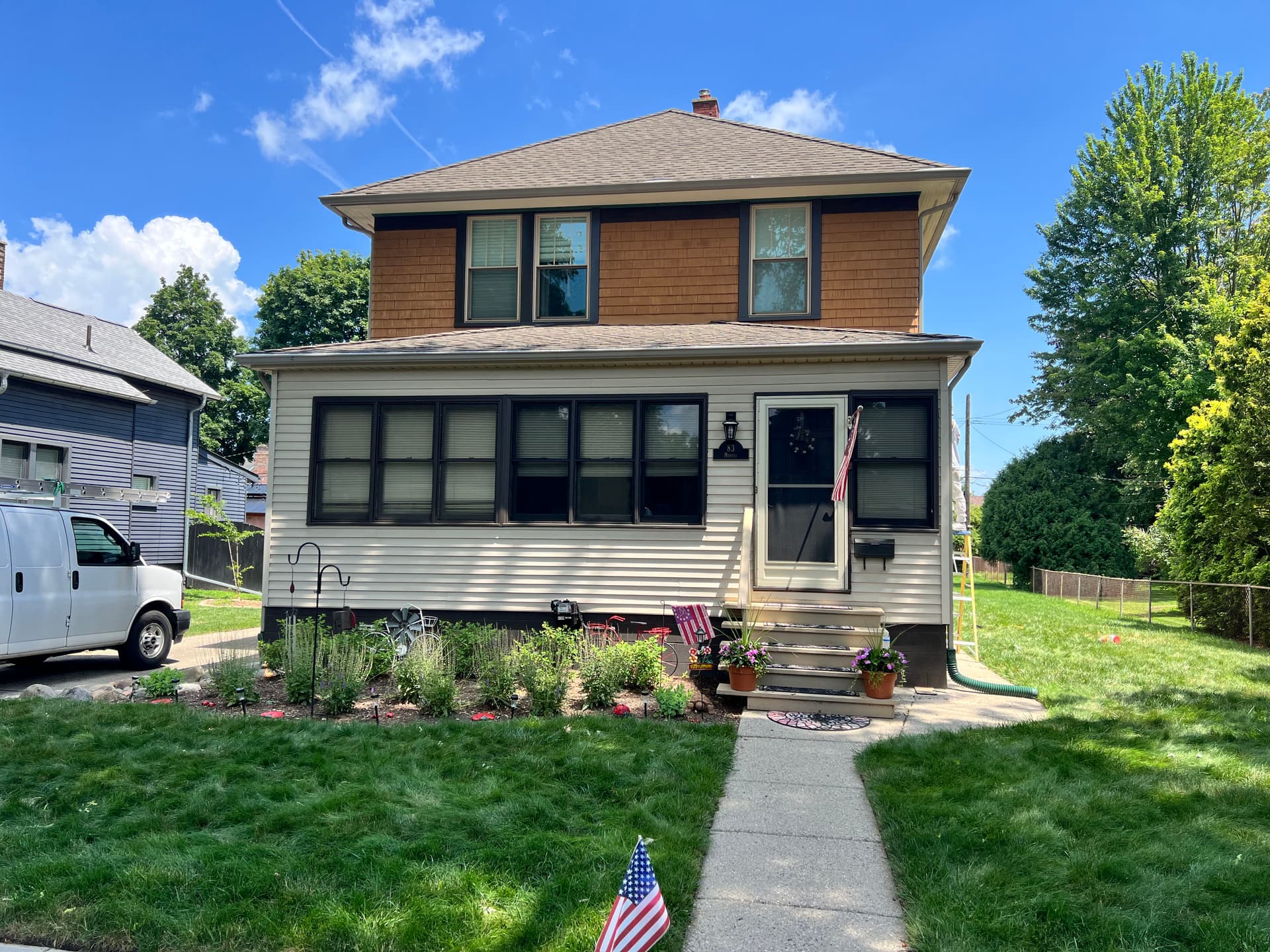 Dark Brown Trim Gets a Clean White Makeover in Mount Clemens image