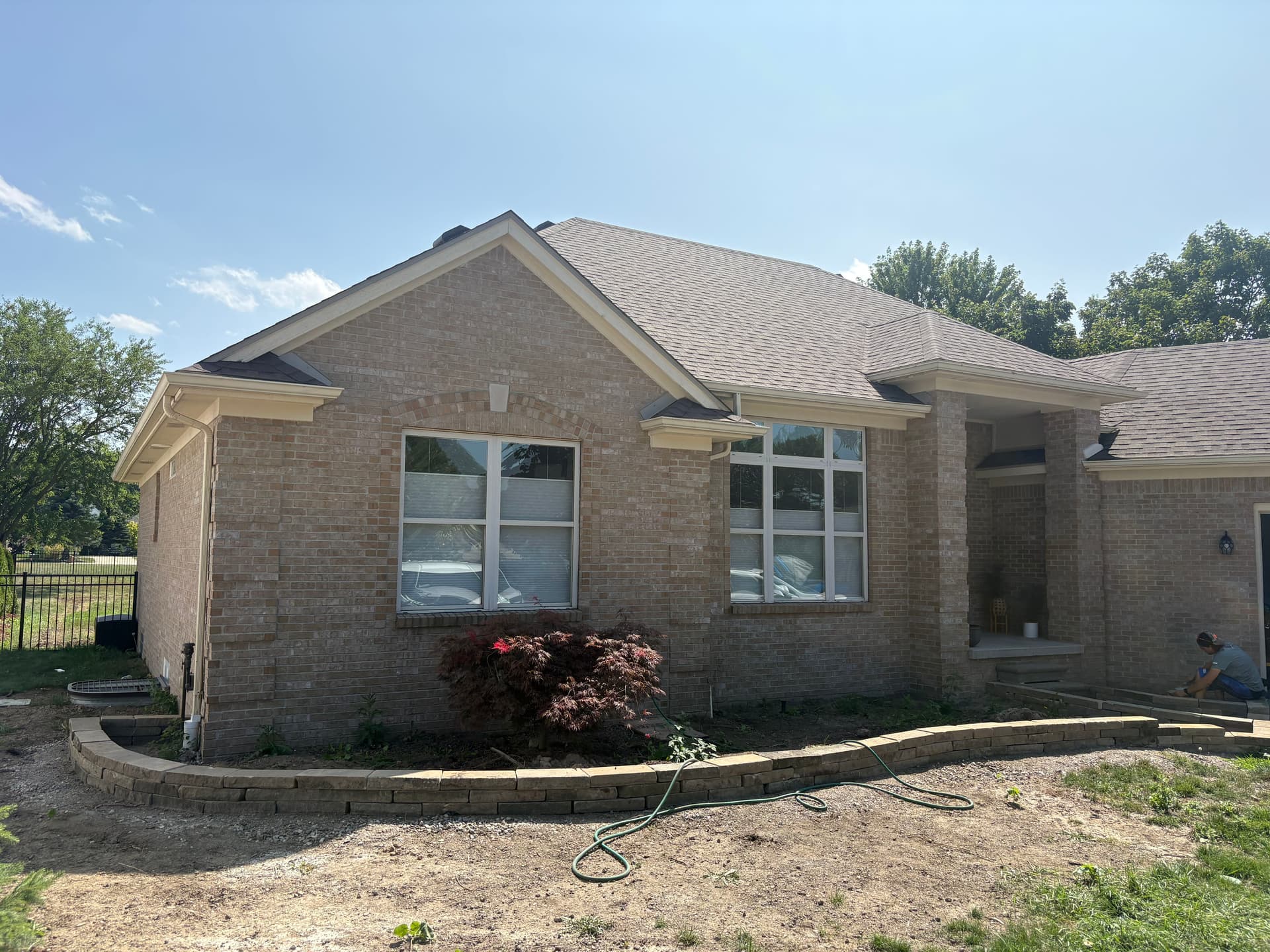 Gallery photos for Exterior Color Change That Completely Shifts a Home's Look: Image #4