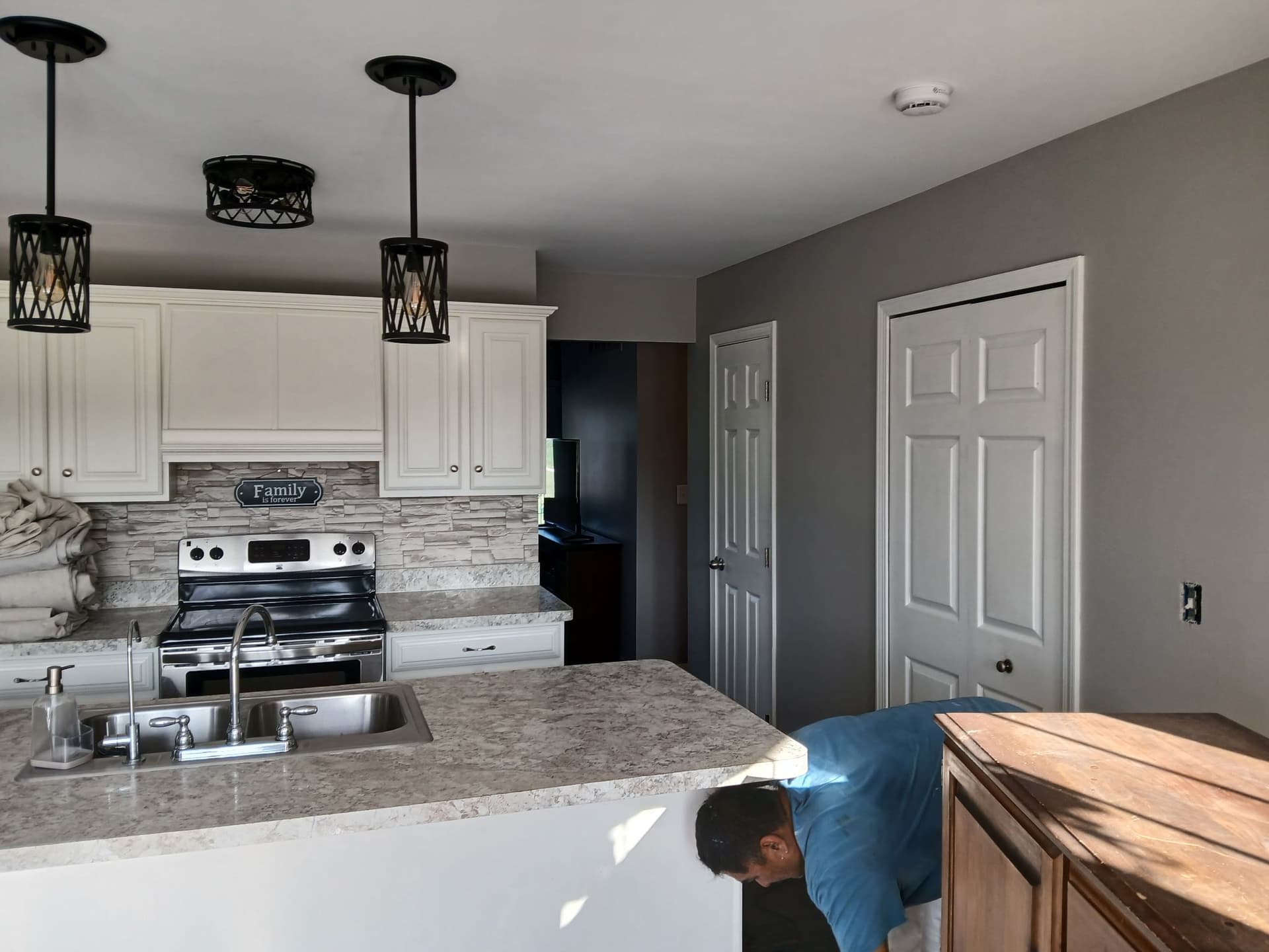 Gallery photos for Whole-Home Interior Paint Job Done Right: Image #1