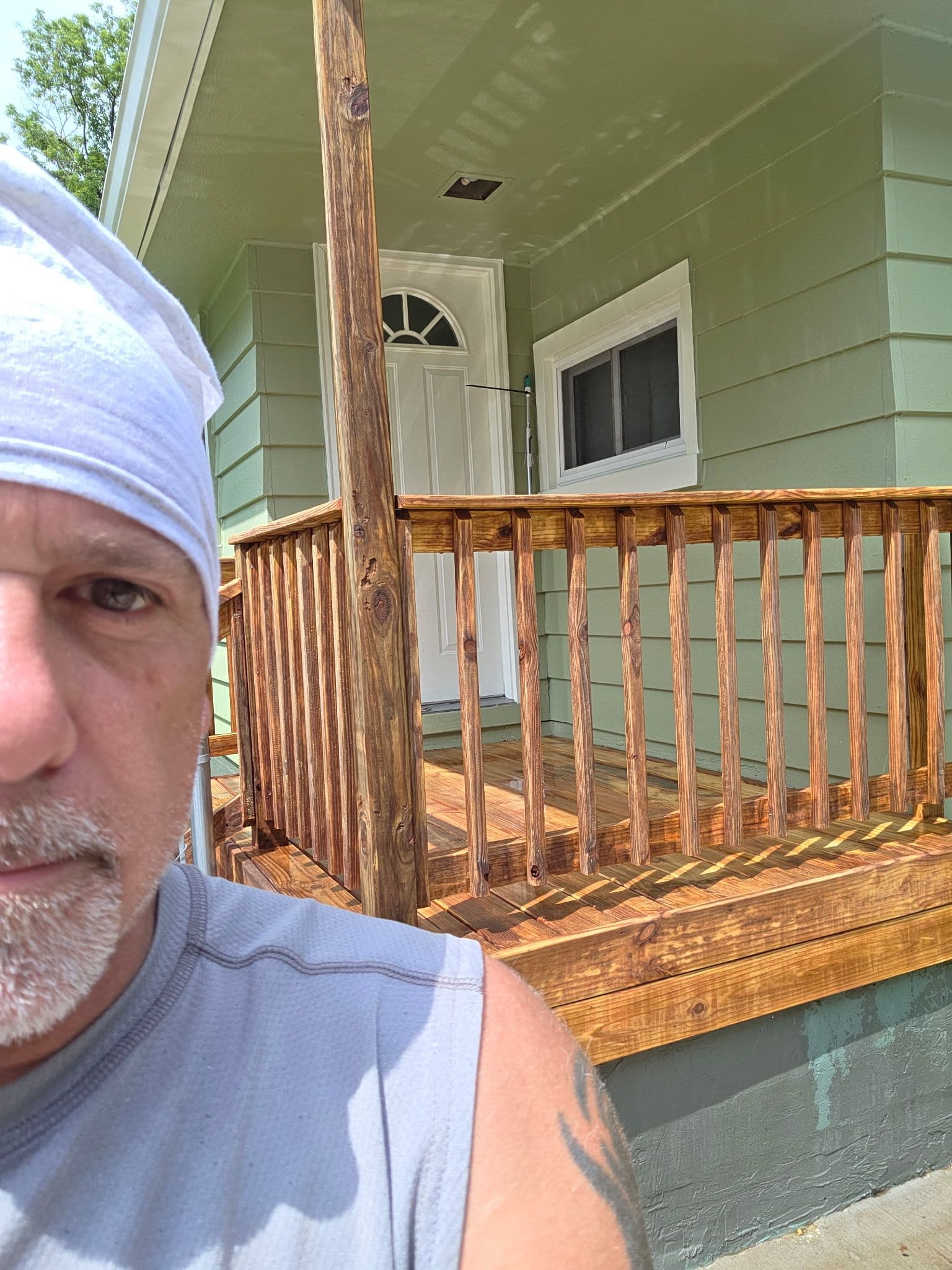 Gallery photos for Worn-Out Front Porch Gets Full Rebuild and Fresh Stain: Image #9