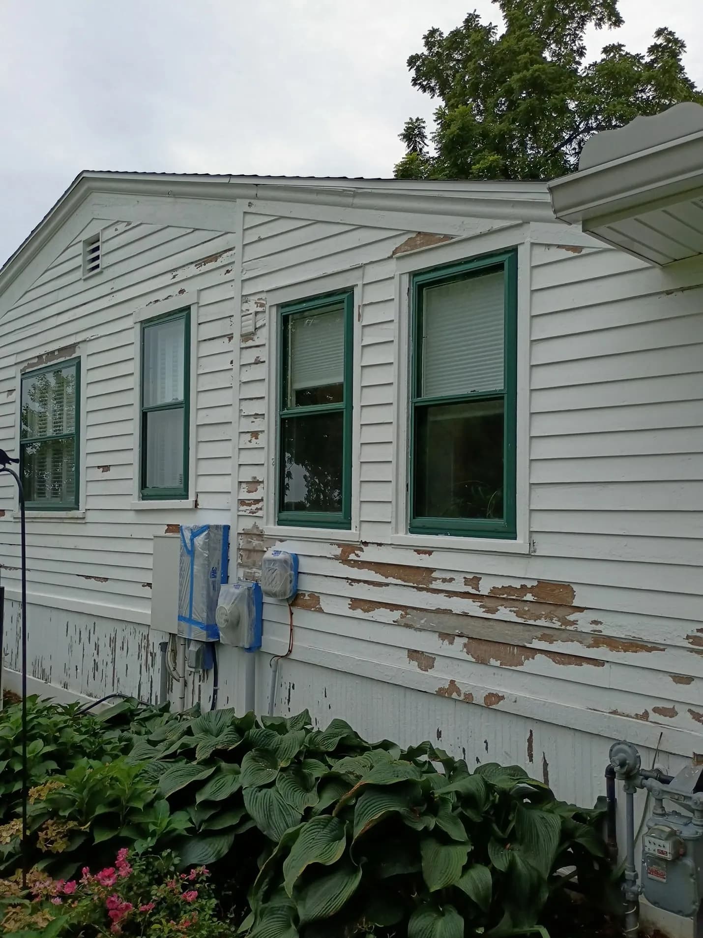 Gallery photos for Why Prep Work Is the Real Secret to Lasting Exterior Paint: Image #1
