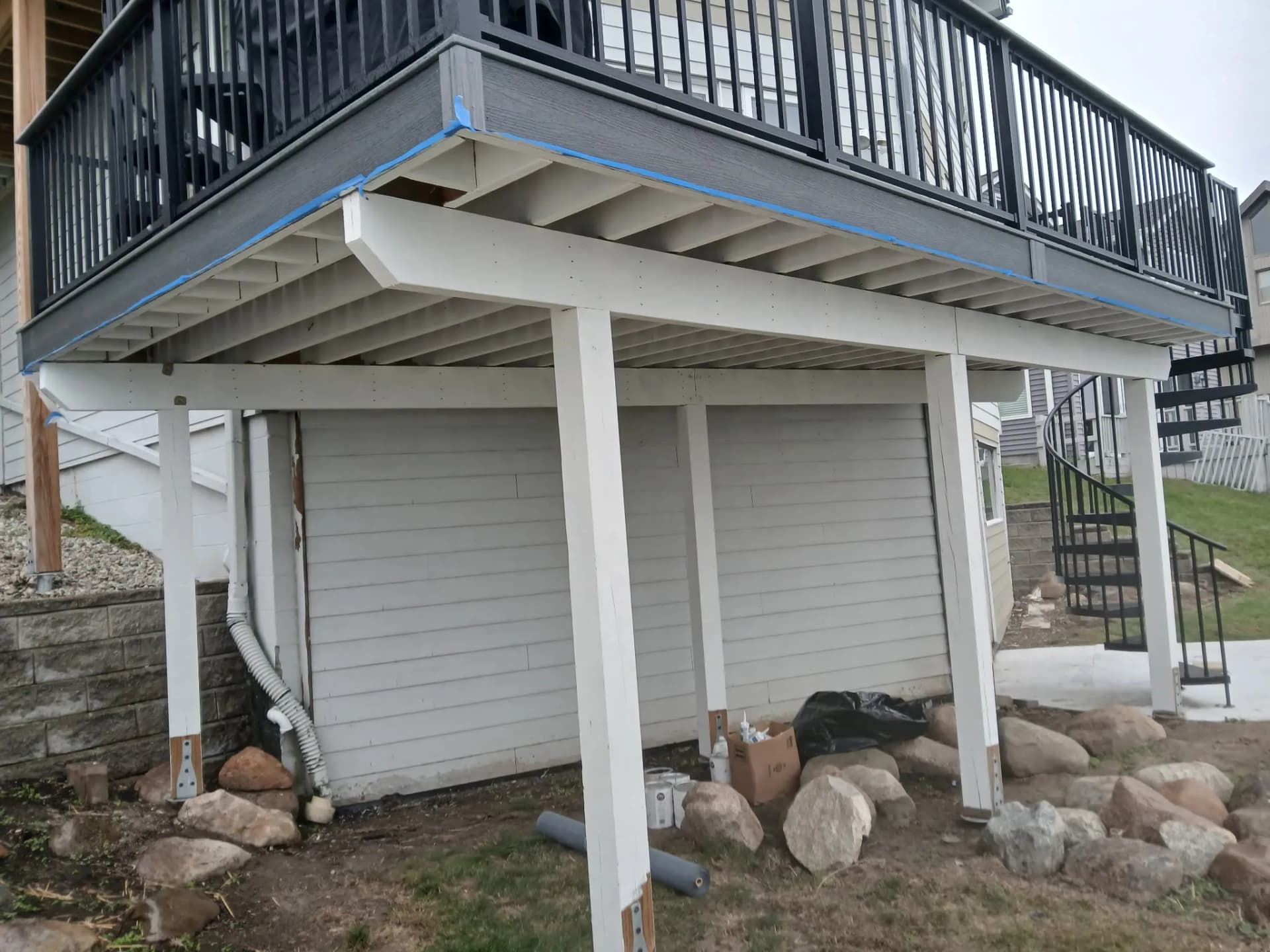 Gallery photos for Why Priming First Is Non-Negotiable on Exterior Wood: Image #5